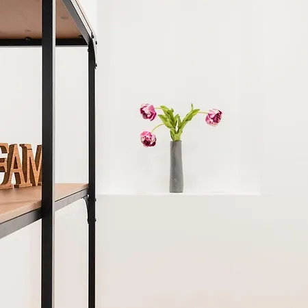 Stylish Apt Nr Alcantara-mar Station